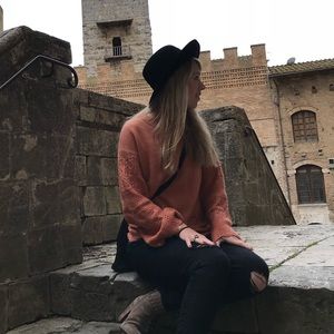 Meet your Posher, Brittany